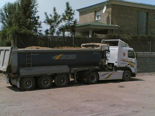 CamionTierra3